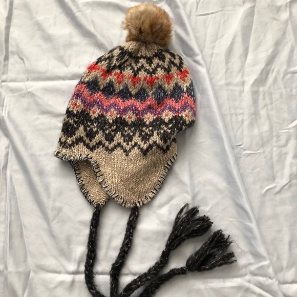 RARE ROXY yarn winter hat toque, colourful pattern - Picture 1 of 6